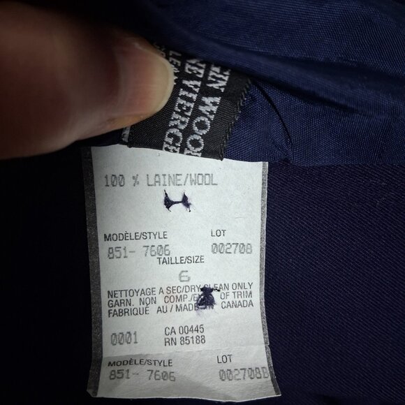 Vintage LOUBEN 100% Wool Blazer 90s Era Slit Pockets Office Timeless Canada - Picture 8 of 13